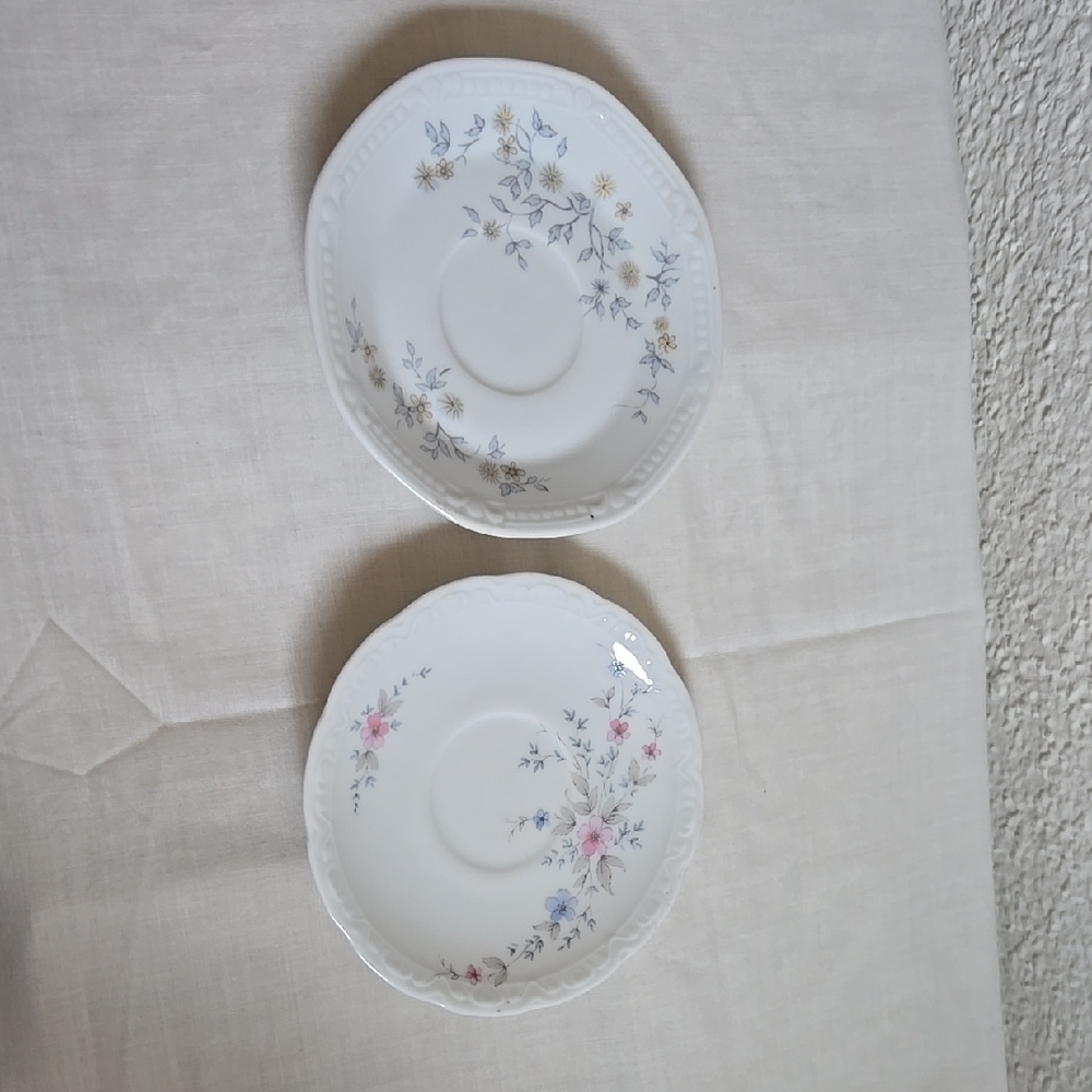 Mitterteich Bavaria  Germany Floral White Porcelain Saucer Set Trinket Dish